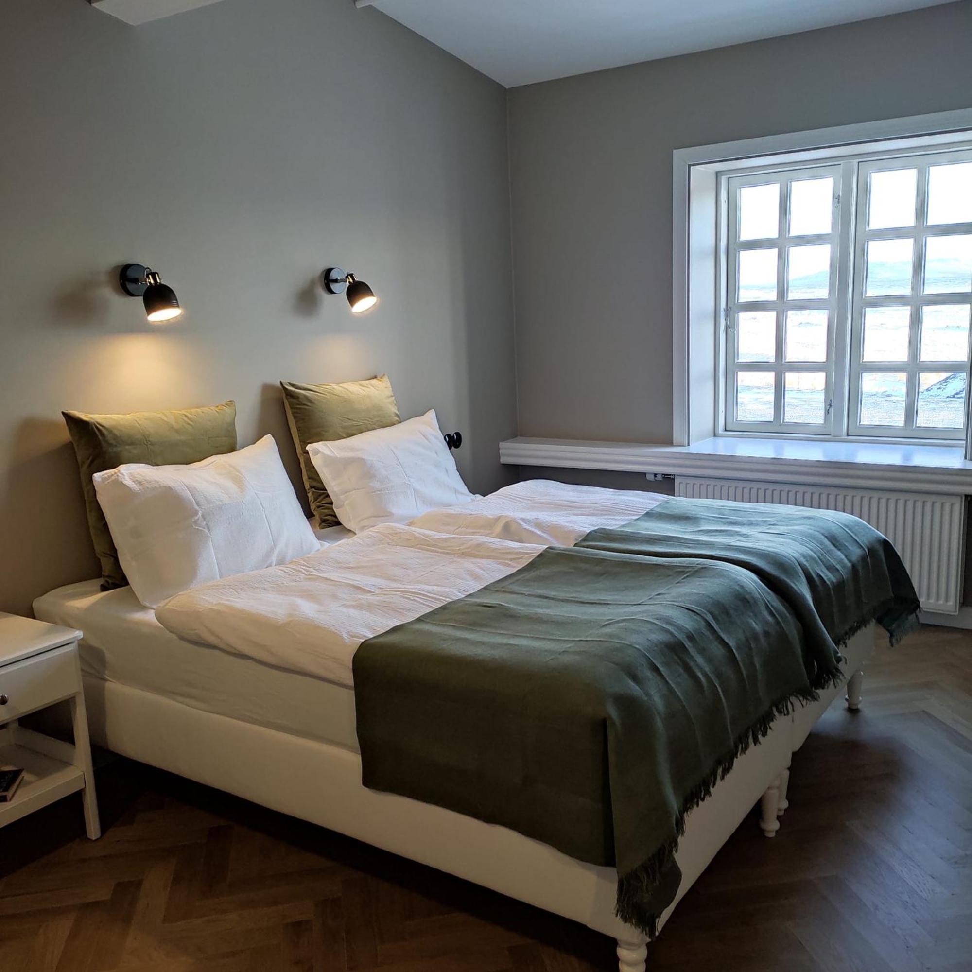Hotel Stafholt Varmaland ภายนอก รูปภาพ