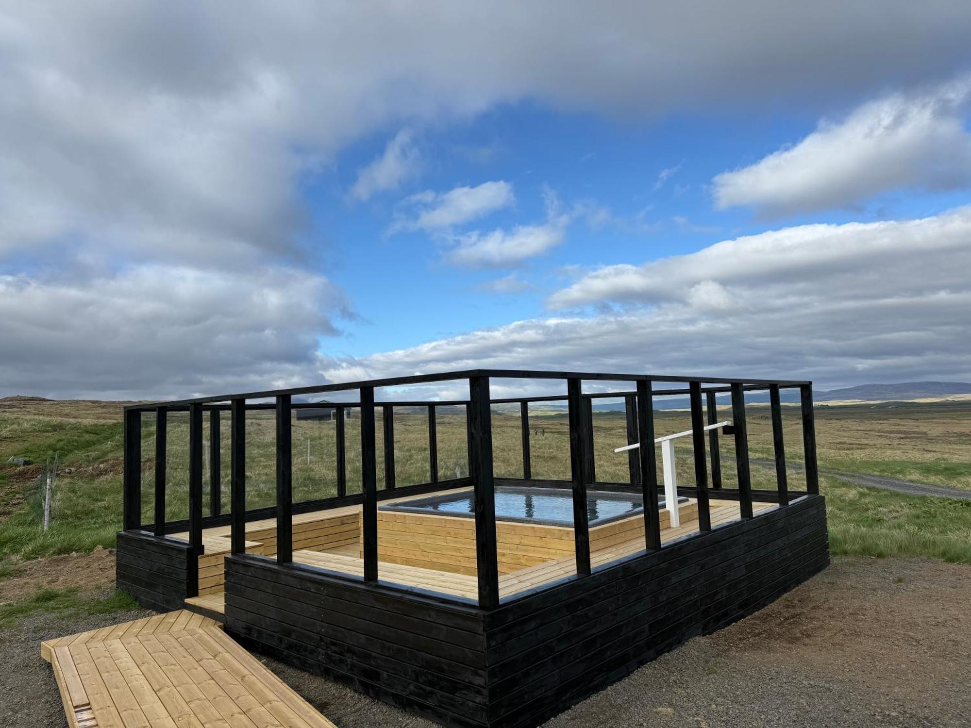 Hotel Stafholt Varmaland ภายนอก รูปภาพ